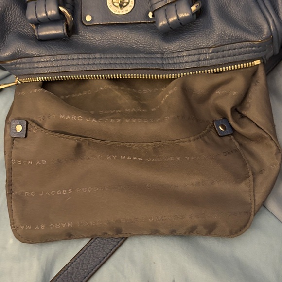 Marc Jacobs Dark Blue Crossbody Bag - Picture 6 of 9